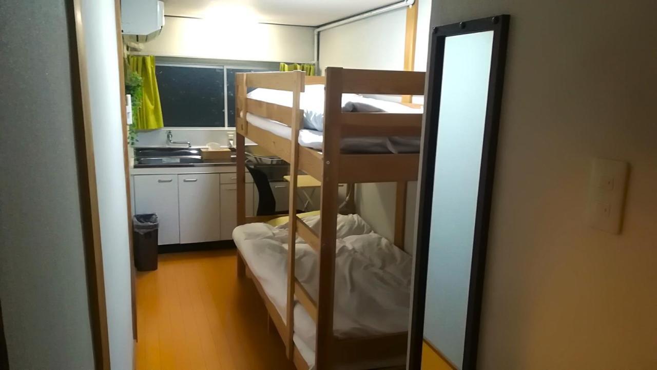 Guesthouse Oasis Осака Экстерьер фото