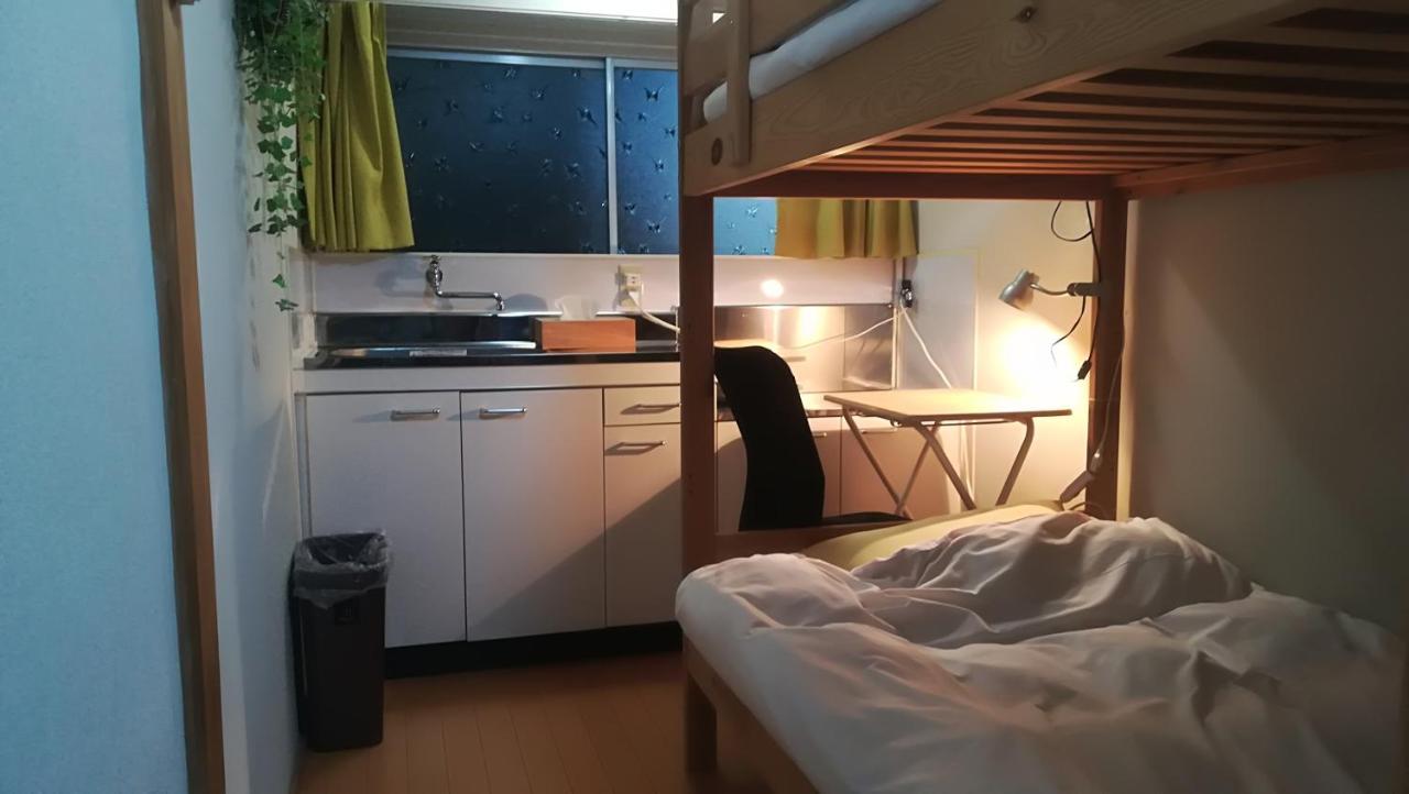 Guesthouse Oasis Осака Экстерьер фото