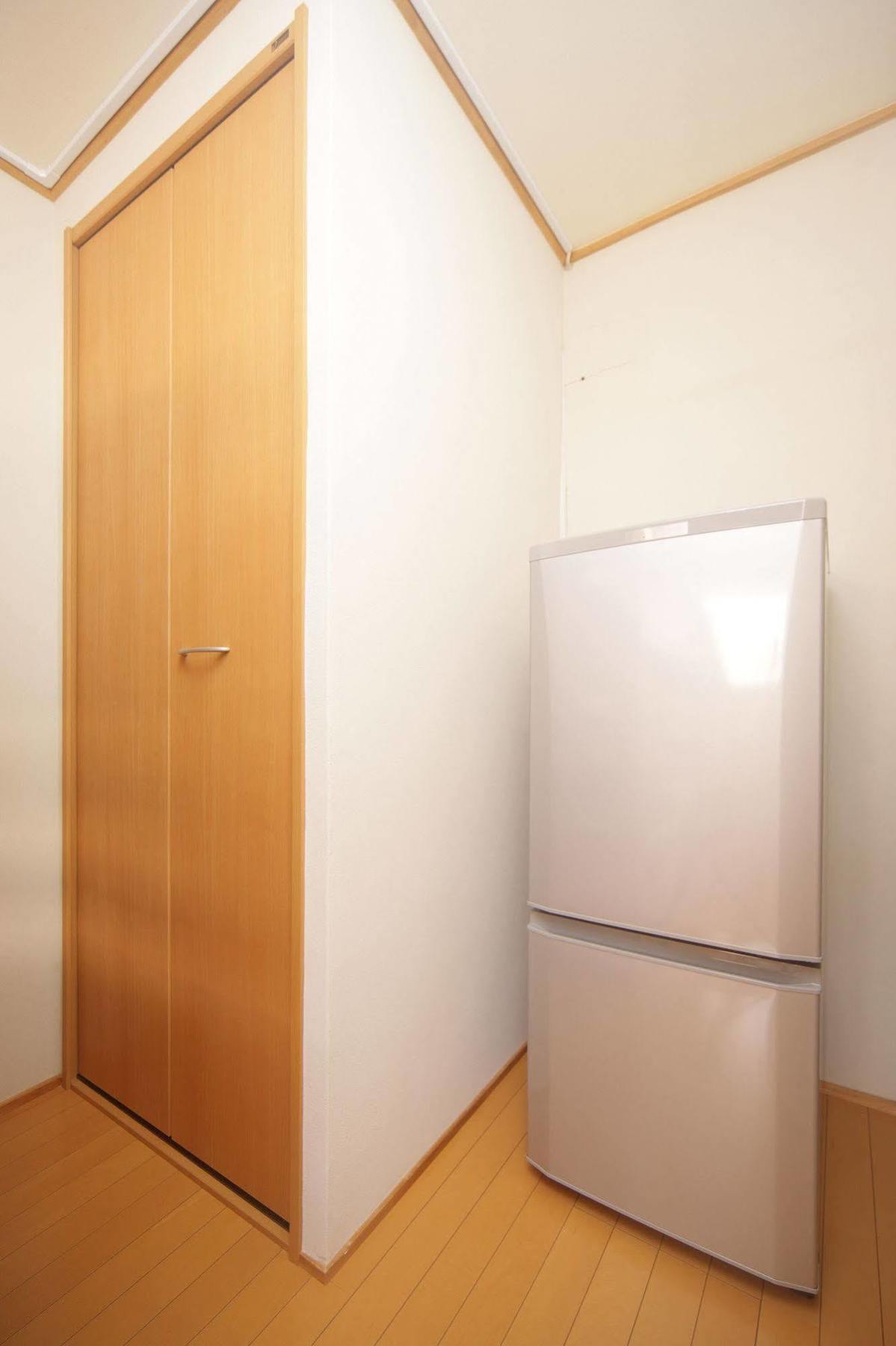 Guesthouse Oasis Осака Экстерьер фото